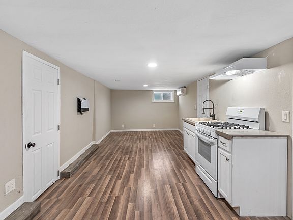 5th image of 1522 Helen Dr #1/2
