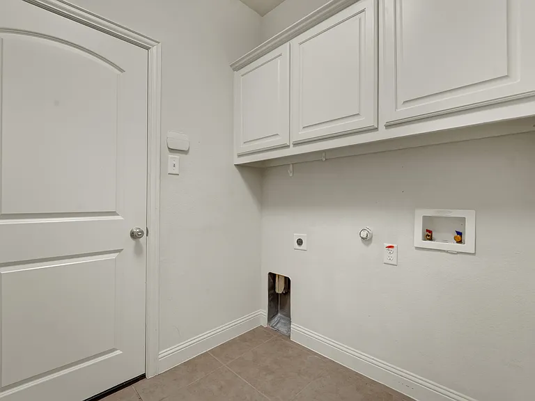 444 Wildwood Dr — Photo 10