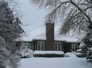4093 Buck Brush Ln, Lake Oswego, OR
