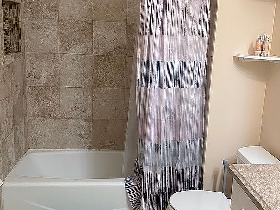 4th image of 514 Laurel Brook Dr APT D