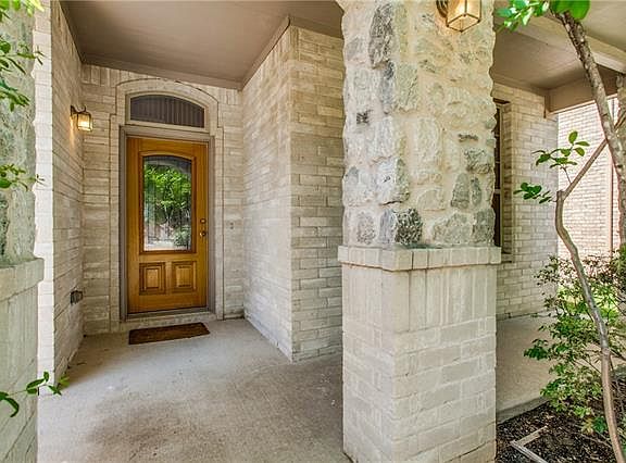 3rd image of 6505 Texana Way