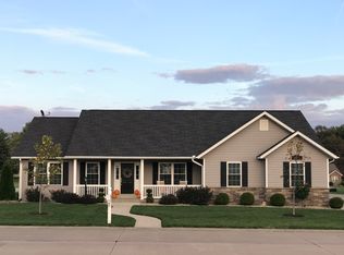 5 Alexander Ct, Jerseyville, IL 62052