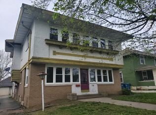 318 E Washington St, Hoopeston, IL 60942