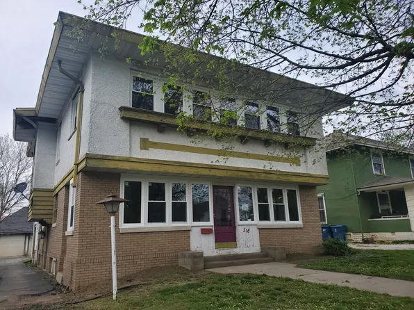 318 E Washington St, Hoopeston, IL 60942