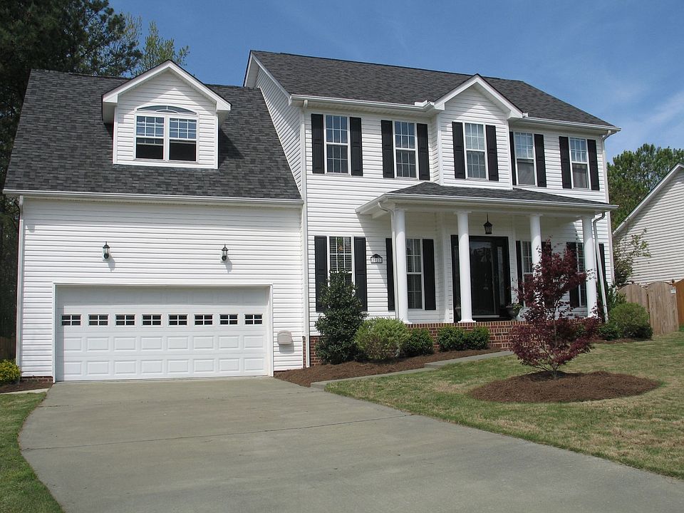 Beautiful Stately Colonial