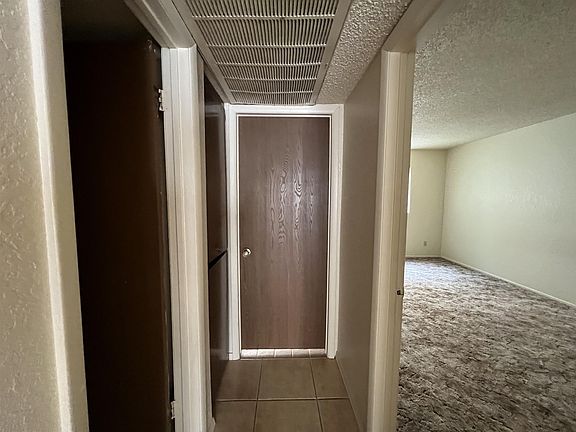 5th image of 3653 Wendell Ave