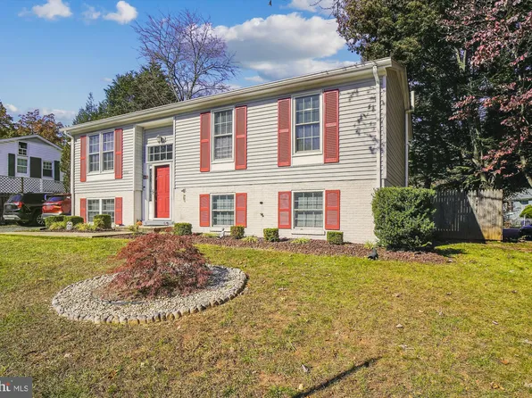 8101 Shady Spring Dr, Gaithersburg, MD 20877