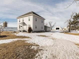 7145 20th Ave, Van Horne, IA 52346