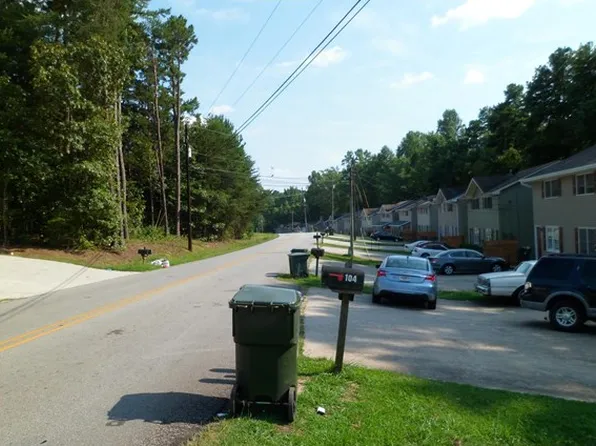 239 Stephen Dr, Toccoa, GA 30577