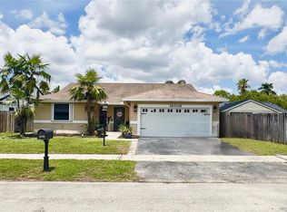 15009 SW 13th Pl, Sunrise, FL 33326