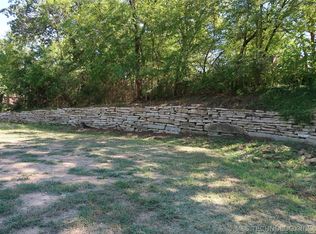 1022 S Moccasin Pl, Sapulpa, OK 74066