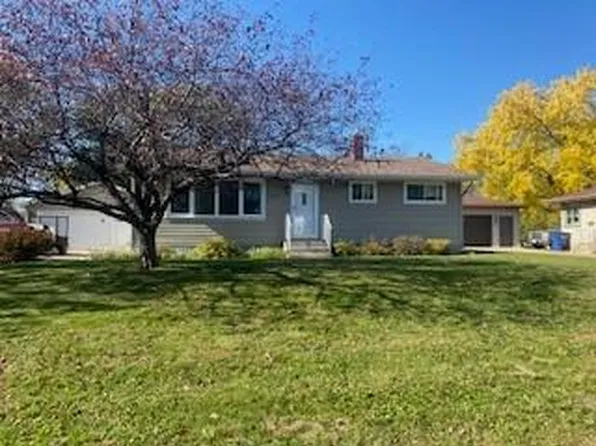 829 22nd Ave N, Saint Cloud, MN 56303