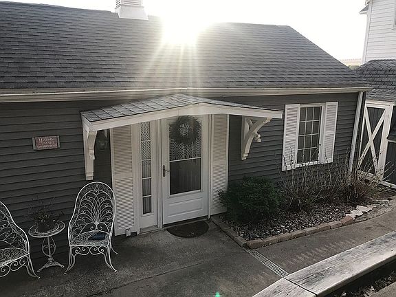 3rd image of 63286 Birch Rd