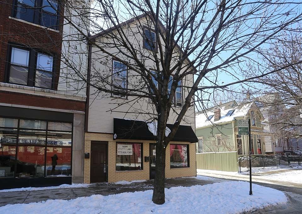 1st image of 1511 W Barry Ave #Two