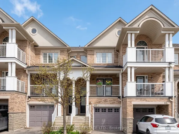 601 Shoreline Dr #67, Mississauga, ON L5B 4K1