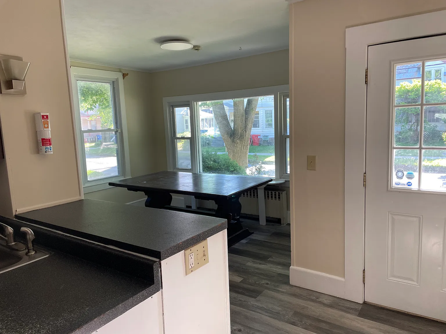 16 Hickok Pl — Photo 4