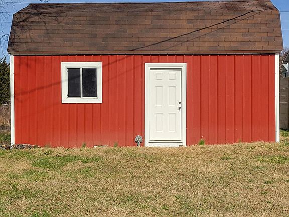 4th image of 1711 Haire Rd