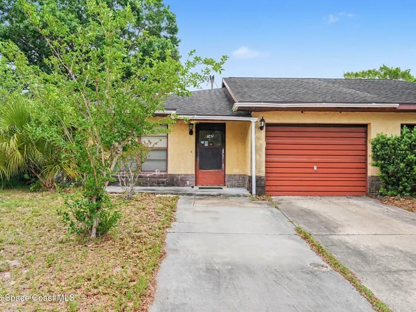 147 E Towne Pl, Titusville, FL 32796
