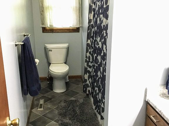 5th image of 1847 Brookwood Ct