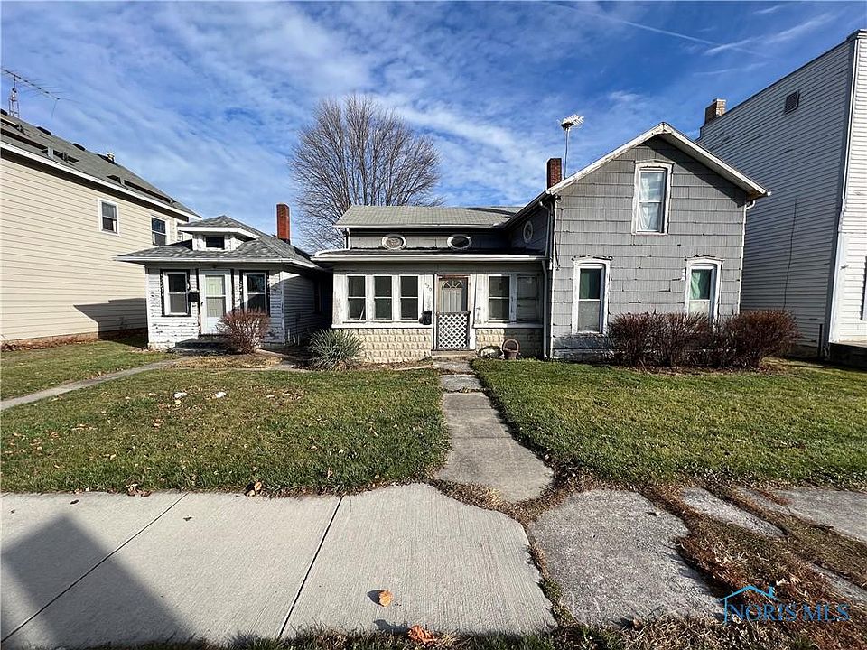 1st image of 420 W Main St #424