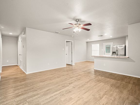 4th image of 244 Stevens