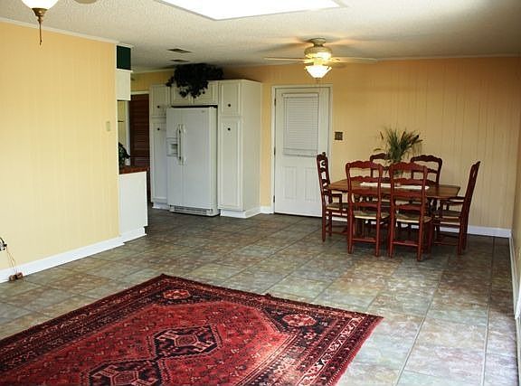 Open, airy floor plan