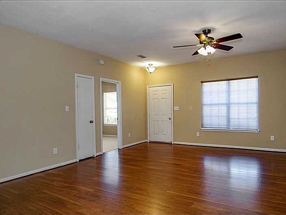 4th image of 4307 Turpin Pl
