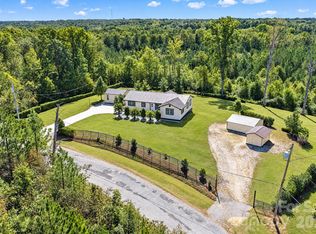 892 Taylor Dr, Lancaster, SC 29720