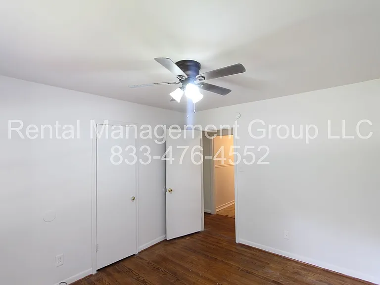 1345 Glenwood St NW — Photo 10