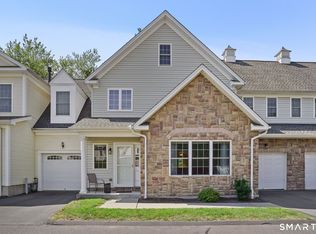 Gloria Commons, Milford, CT 06461