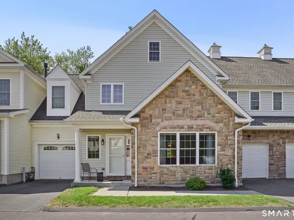 10 Lucius Court #10, Milford, CT 06461