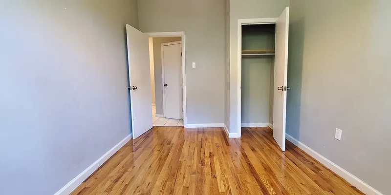 Rented by Compass | media 14