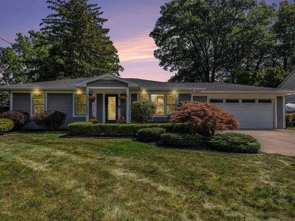 68 Elmhurst Dr SE, Grand Rapids, MI 49506