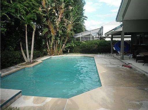 2nd image of 4101 Pecan Ln