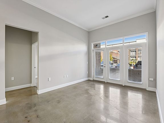5th image of 2024 Millerton Ave #3311