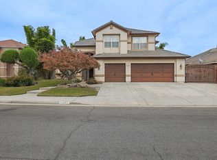 5498 W River Bottom Ave, Fresno, CA 93722