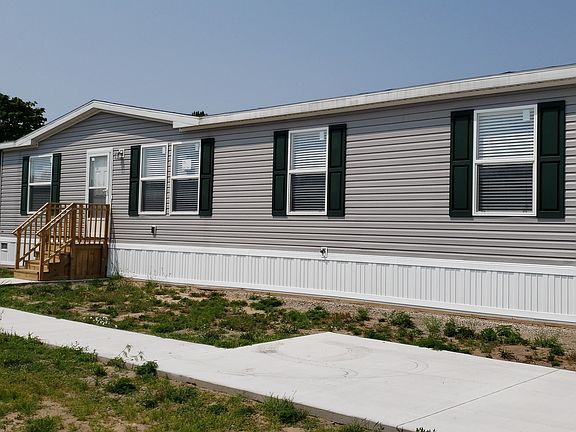 2nd image of 516 Courtland Ln #553