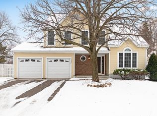 5082 Arrowood Ln N, Plymouth, MN 55442