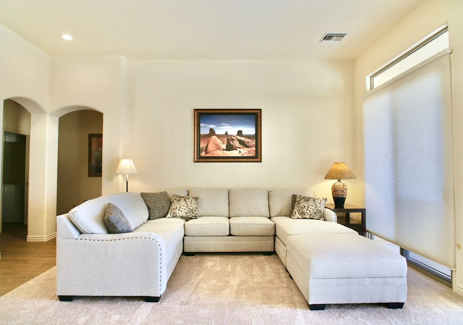 Beautiful Oro Valley Rental with Views! Furnished — Photo 1