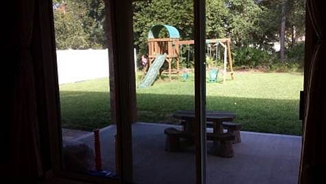 3rd image of 3 White Hurst Ln