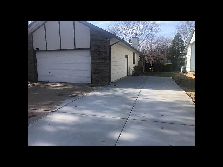 1449 N Judith St — Photo 3