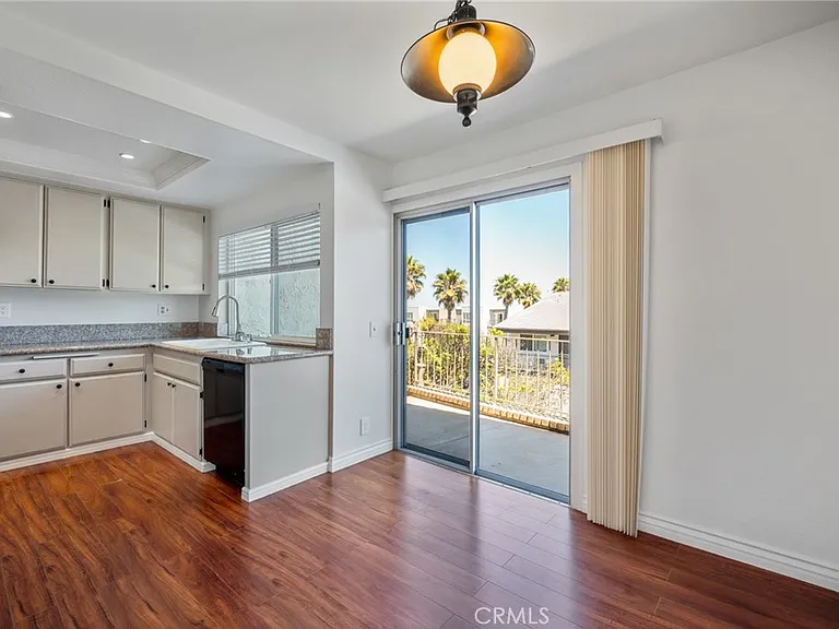 113 Hilltop Cir — Photo 11