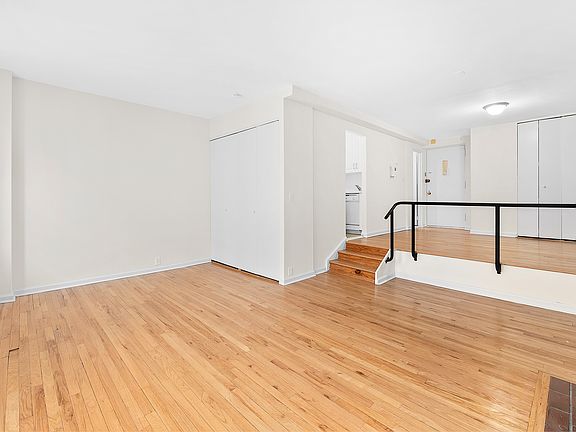 4th image of 201 E 12th St APT 408