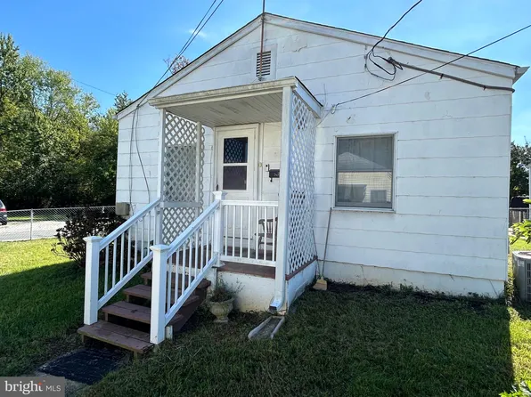 21 Greenwood Pl, Indian Head, MD 20640