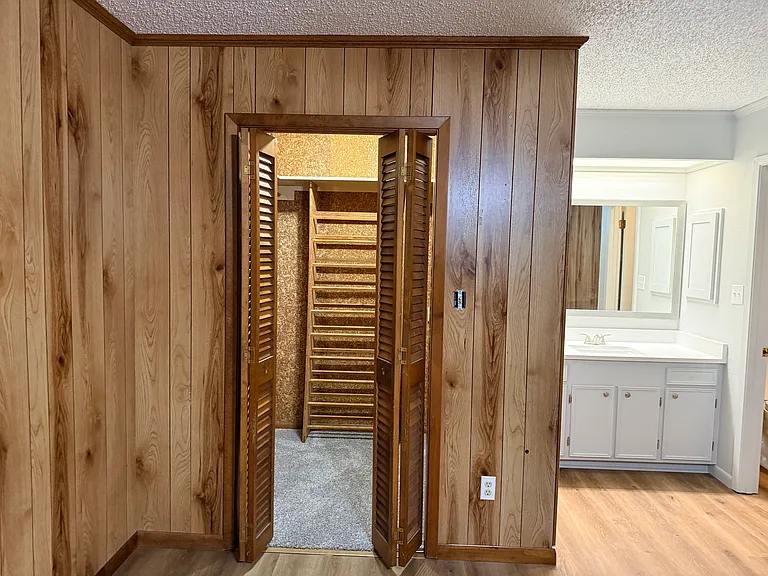 Master BR closet