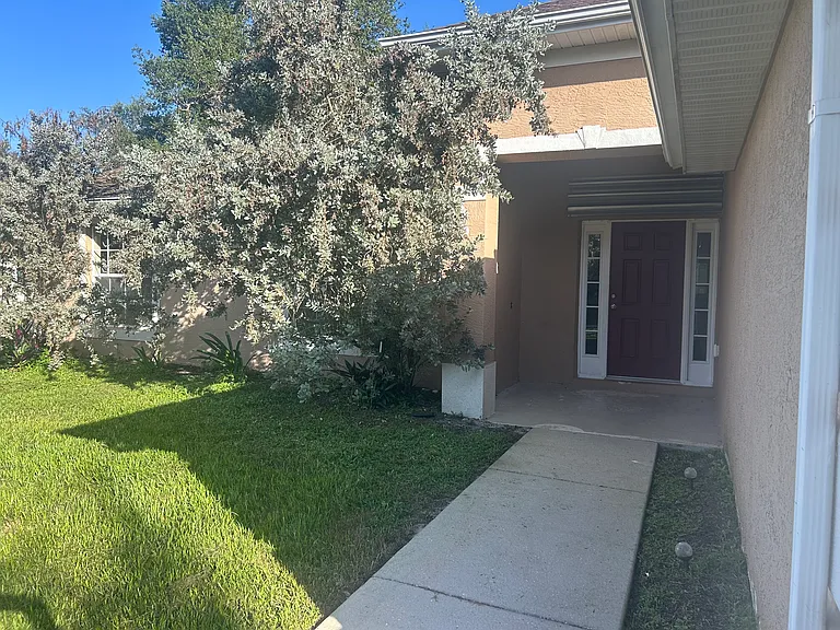 1227 Webster St — Photo 2
