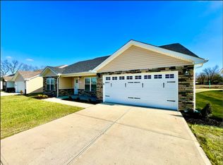 810 Pierson Rd, Trenton, OH 45067