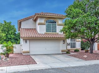 7423 W Robin Ln, Glendale, AZ 85310