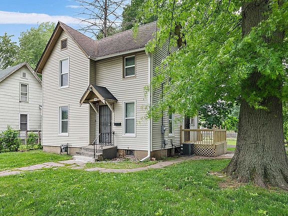 2nd image of 519 Oakley Ave