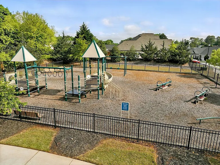 4780 Lost Creek Dr — Photo 33